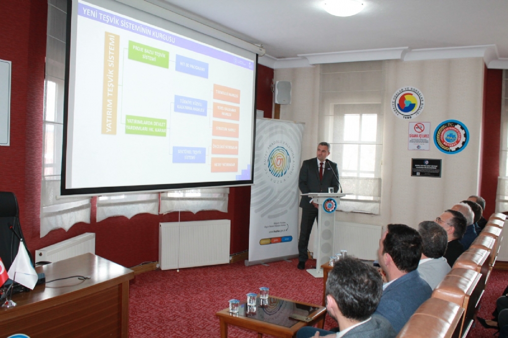 Boyabat�ta, Yerel Kalk�nma Hamlesi Program�na �lgi Yo�un